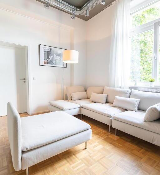 Пансион Green Residence Boutique Lofts & Villa