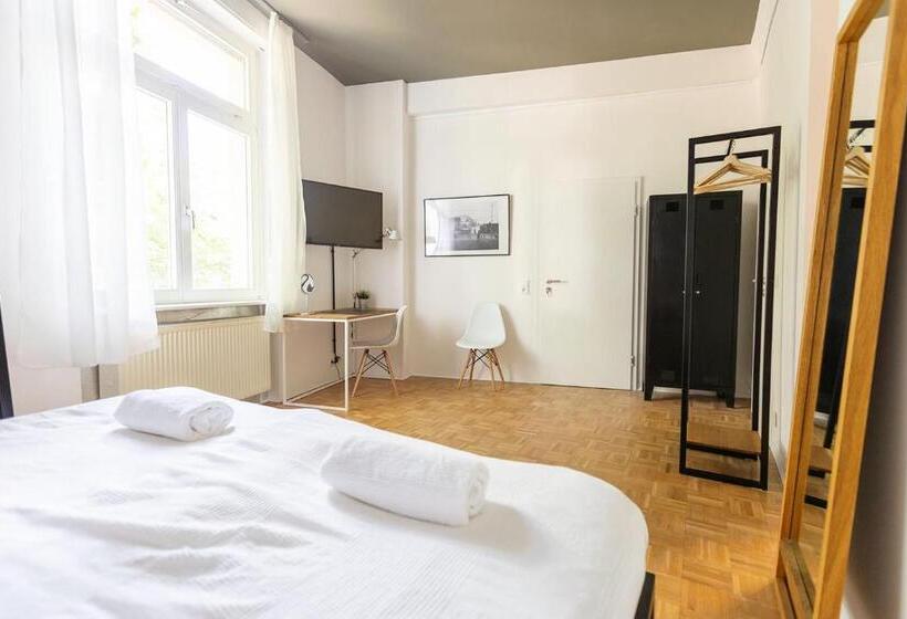 Пансион Green Residence Boutique Lofts & Villa