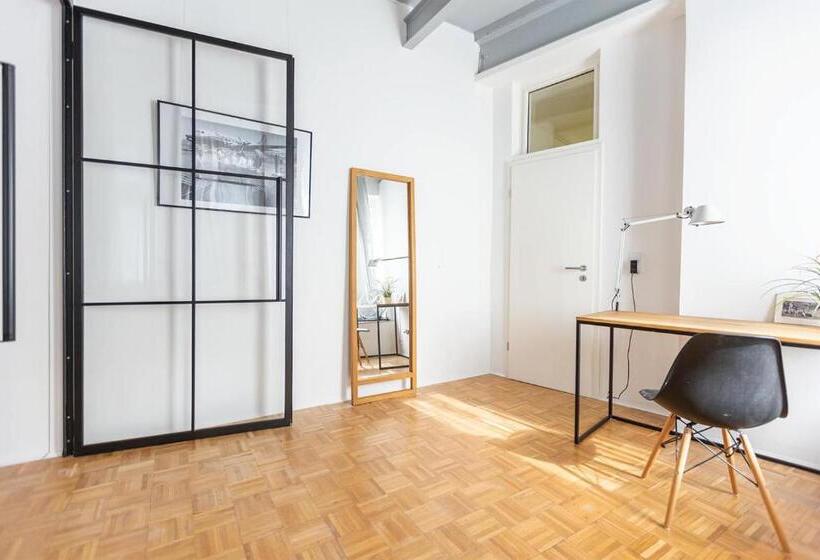 Пансион Green Residence Boutique Lofts & Villa