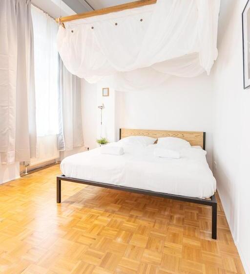 Пансион Green Residence Boutique Lofts & Villa