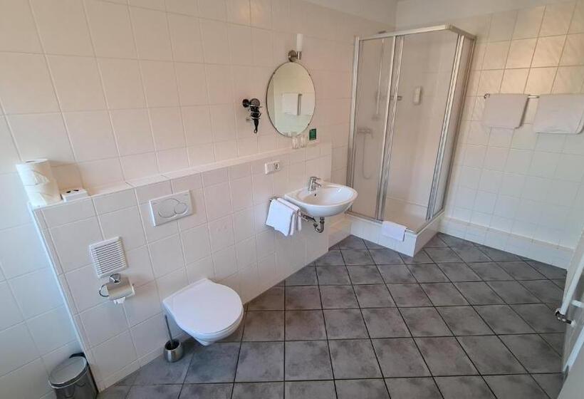 Общежитие Gasthof Schillereck