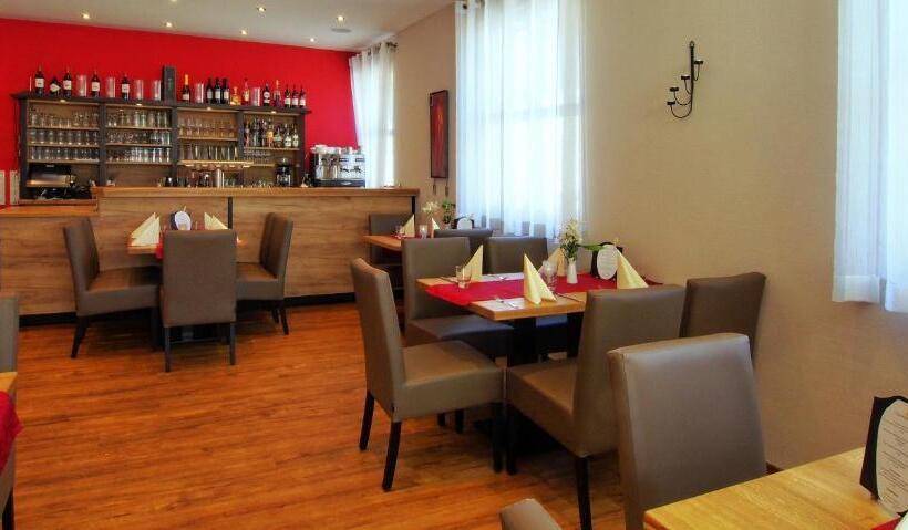 Общежитие Gasthof Schillereck