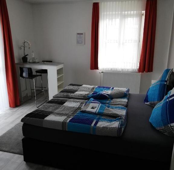 Общежитие Gasthof Schillereck