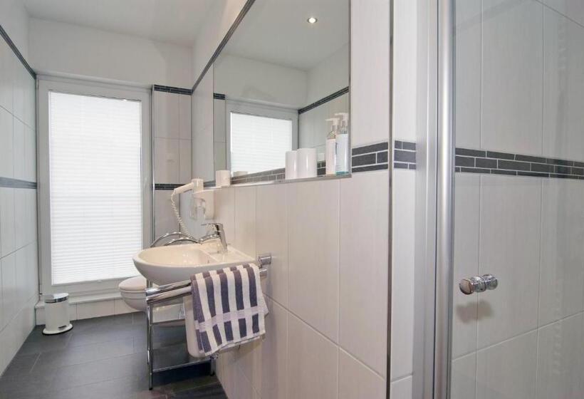 הוסטל Weingut Und Gästehaus Apel