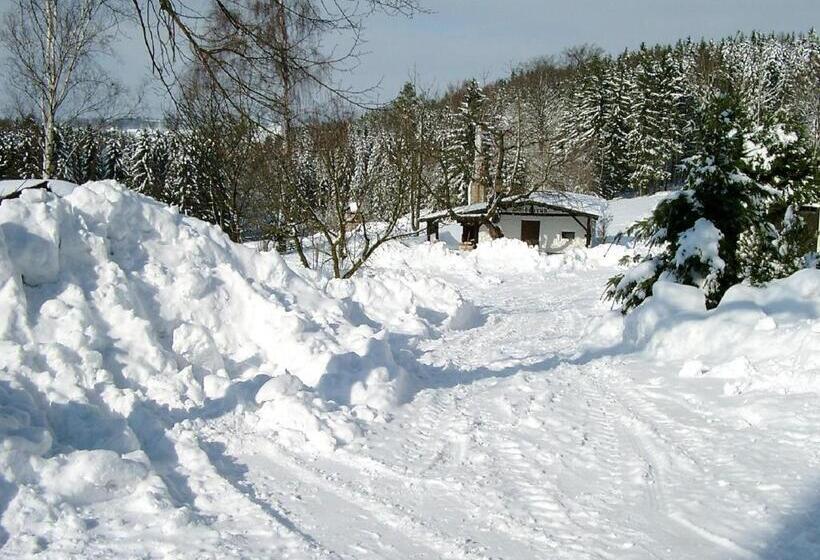 هتل Ferienhof Obertennersreuth