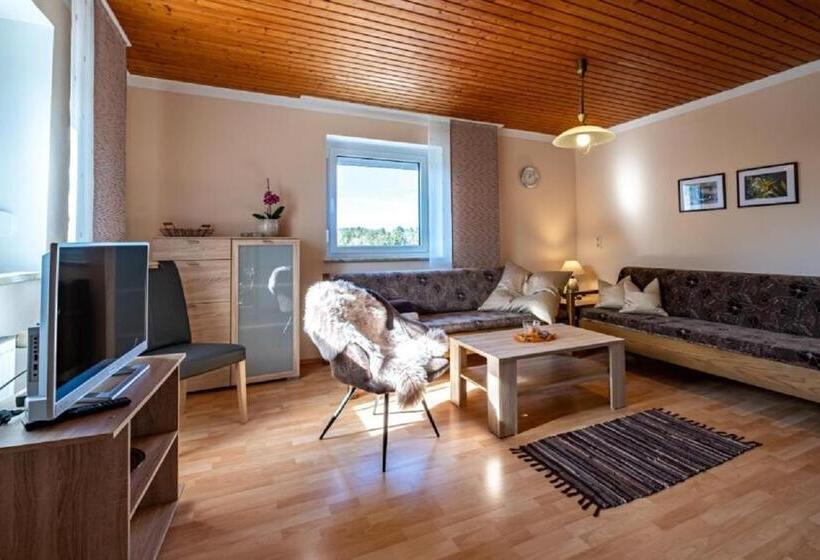 هتل Ferienhof Obertennersreuth