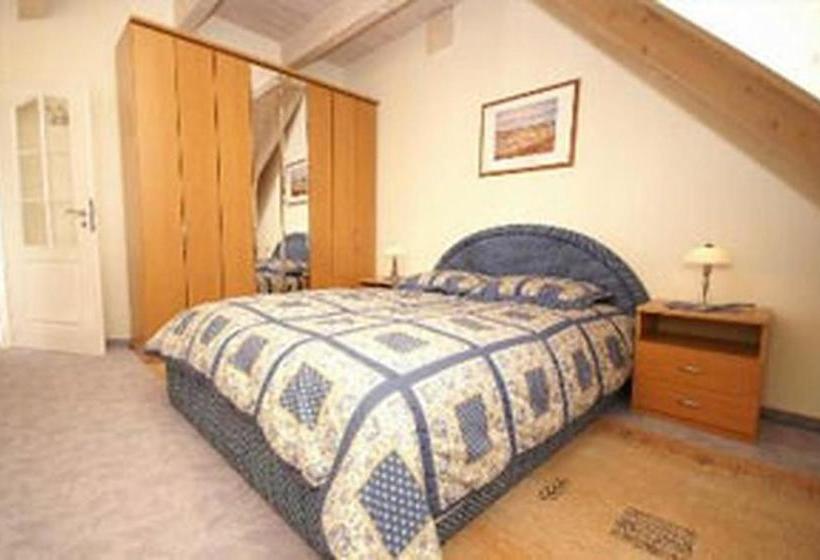 ペンション Waldpavillon