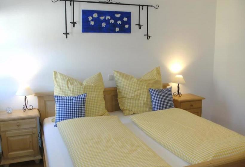 Пансион Zum Egerländer Fachwerkhof