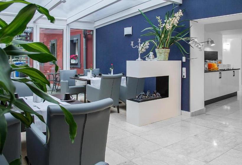 Haus Hotel & Pension Villa Laluna