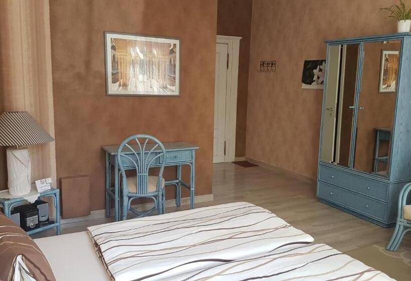 펜션 Zimmervermietung Dalberg