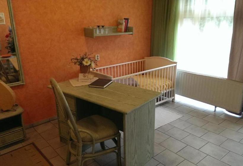 펜션 Zimmervermietung Dalberg