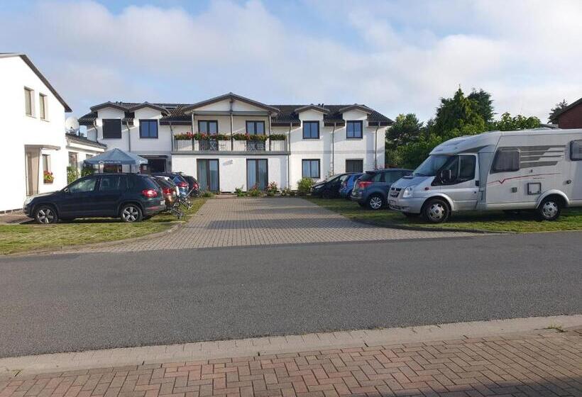 Pension Pastow Garni