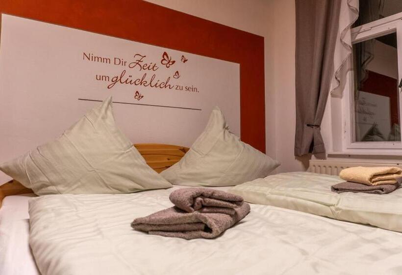 Pension Schrammsteinbaude