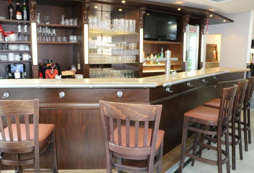 הוסטל Gästehaus Bismarck