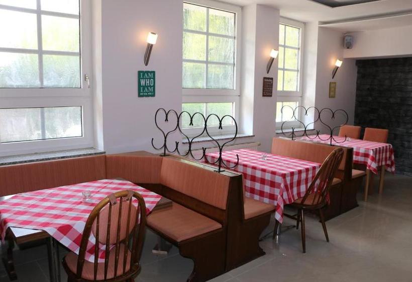 הוסטל Gästehaus Bismarck