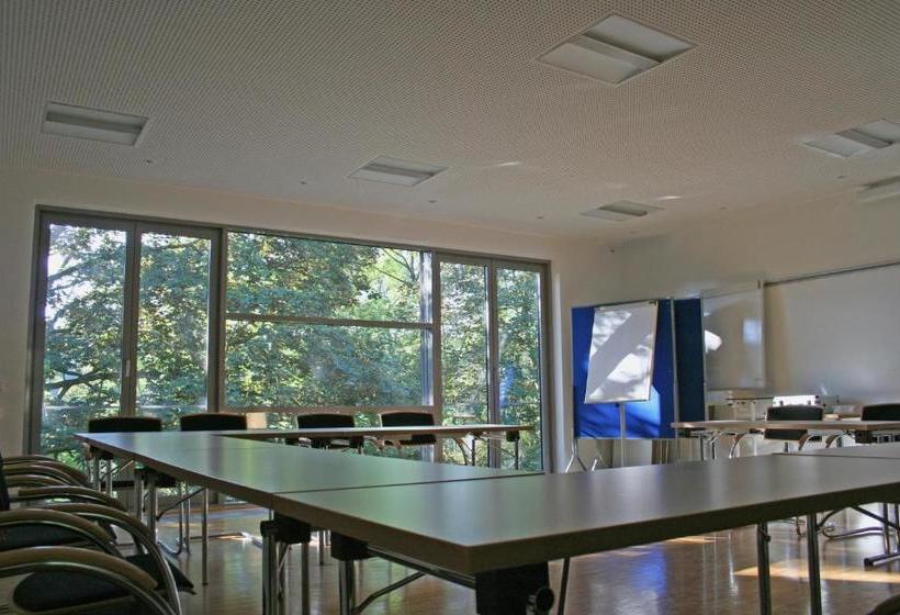 פנסיון Dreibrunnen Gästehaus Im Luisenpark