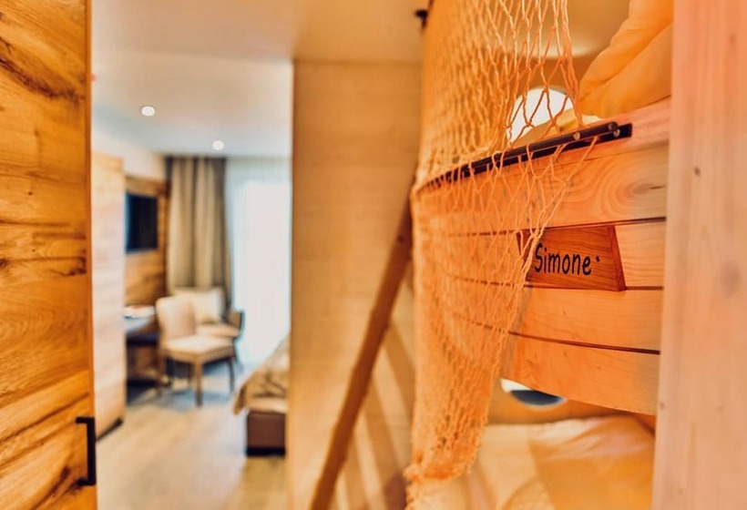 ペンション Landgasthof Moser & Restaurant Bootshaus