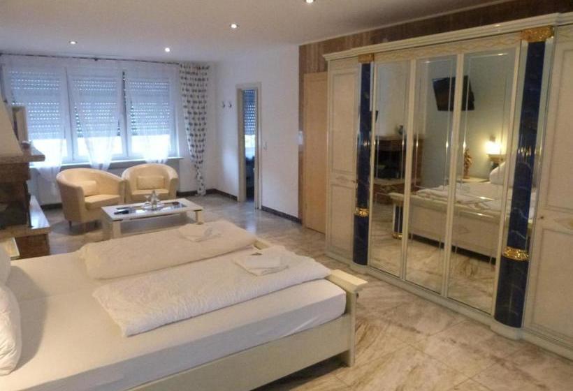 ペンション Winzergasthof Zum Kellerstübchen