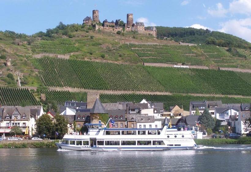 הוסטל Gasthaus Rebstock