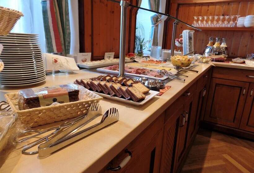 Общежитие Gasthof Kampenwand Aschau