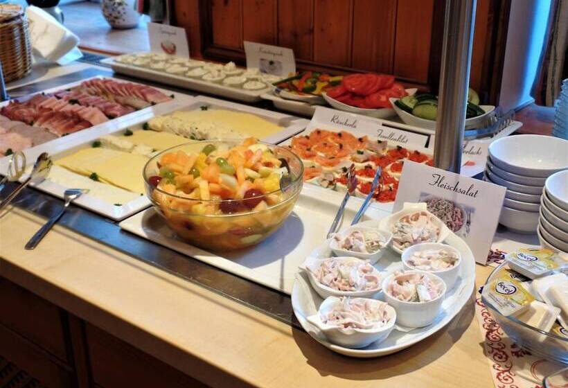 호스텔 Gasthof Kampenwand Aschau