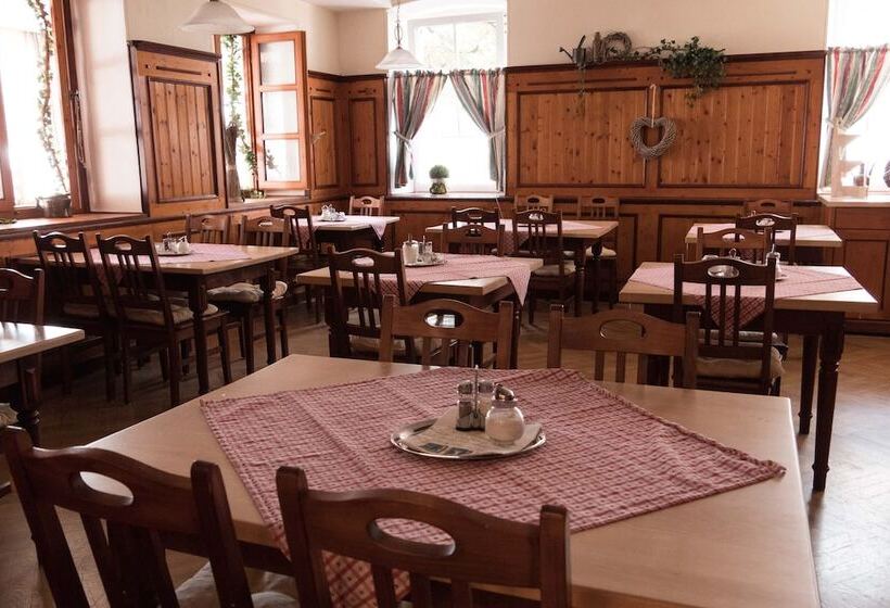 Общежитие Gasthof Kampenwand Aschau