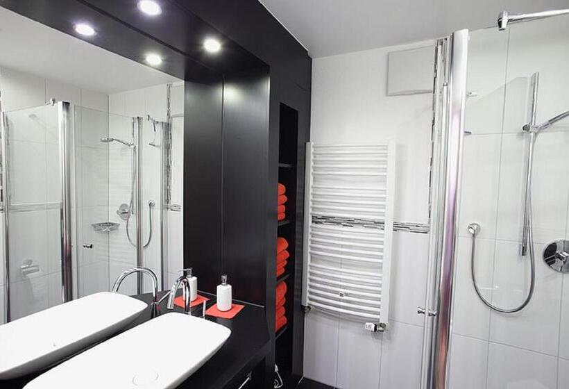 호스텔 Gästehaus Obermeier