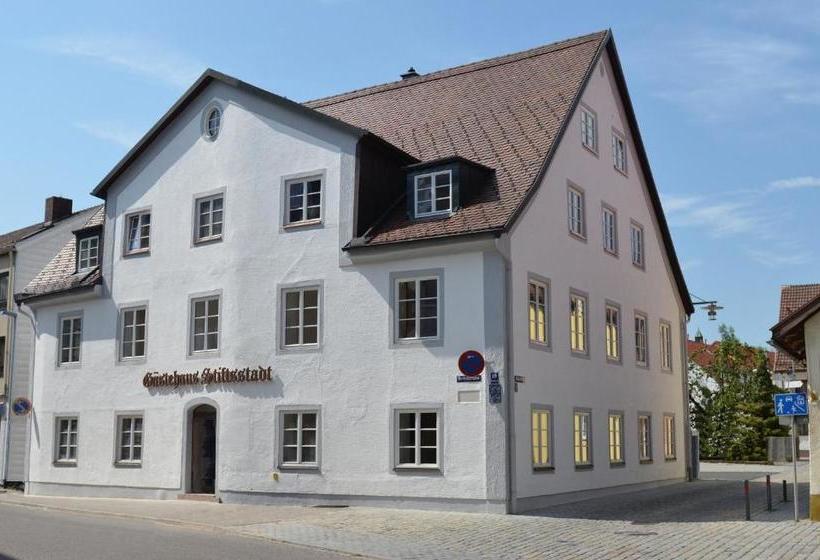 Общежитие Elia