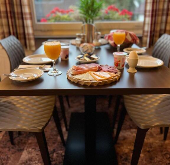 فندق صغير Landgasthof Drei Eichen