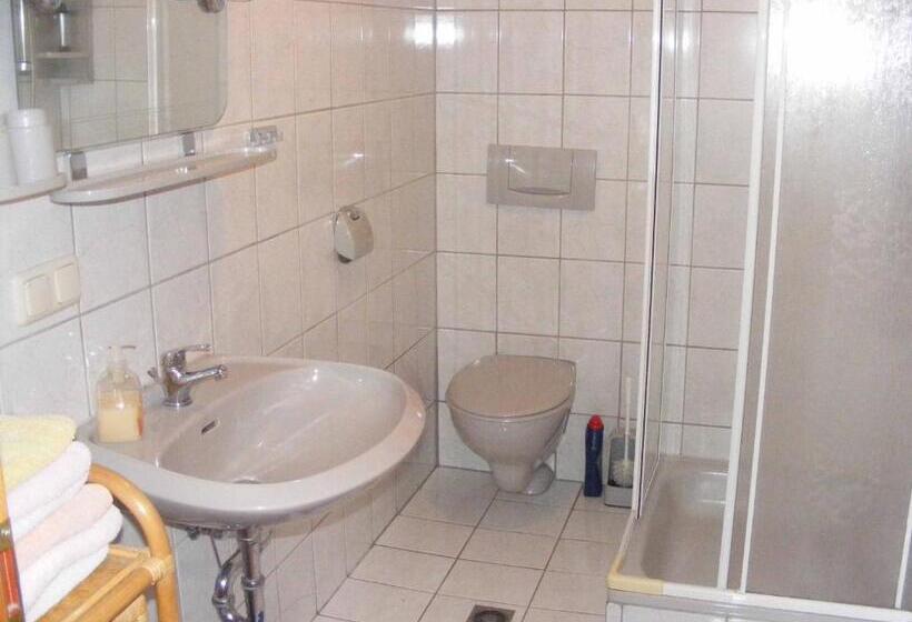 ホテル Bauernhof Nißl