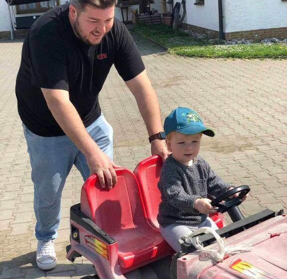 ホテル Bauernhof Nißl