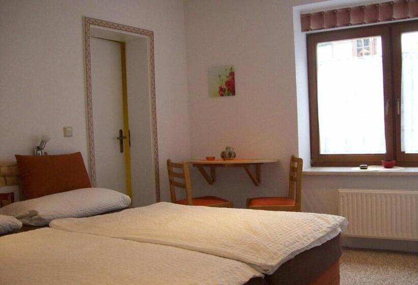 פנסיון Alte Posthalterei