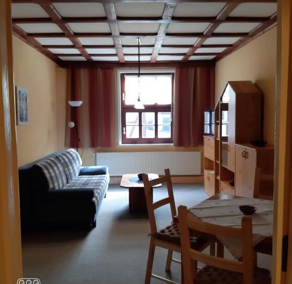 פנסיון Alte Posthalterei