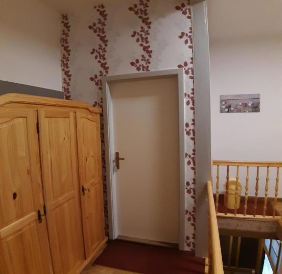 פנסיון Alte Posthalterei