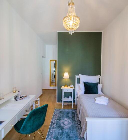 ペンション Apartone Altstadt