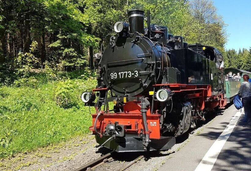 펜션 Gastehaus Hutweide