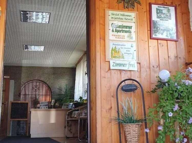 펜션 Gastehaus Hutweide