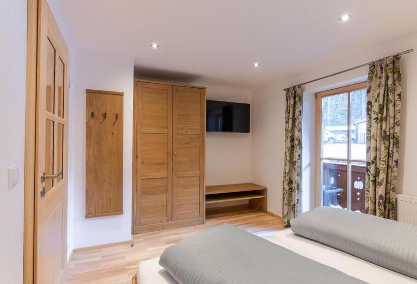 פנסיון Gasthaus Posch