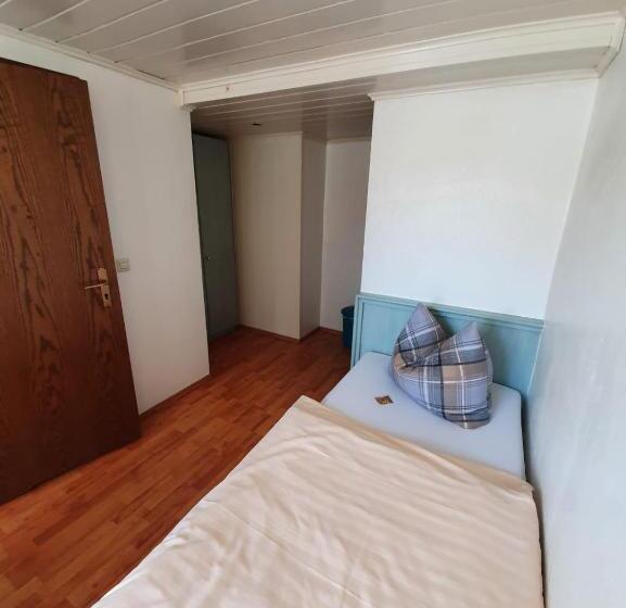 بنسيون Gasthof Zum Amboss