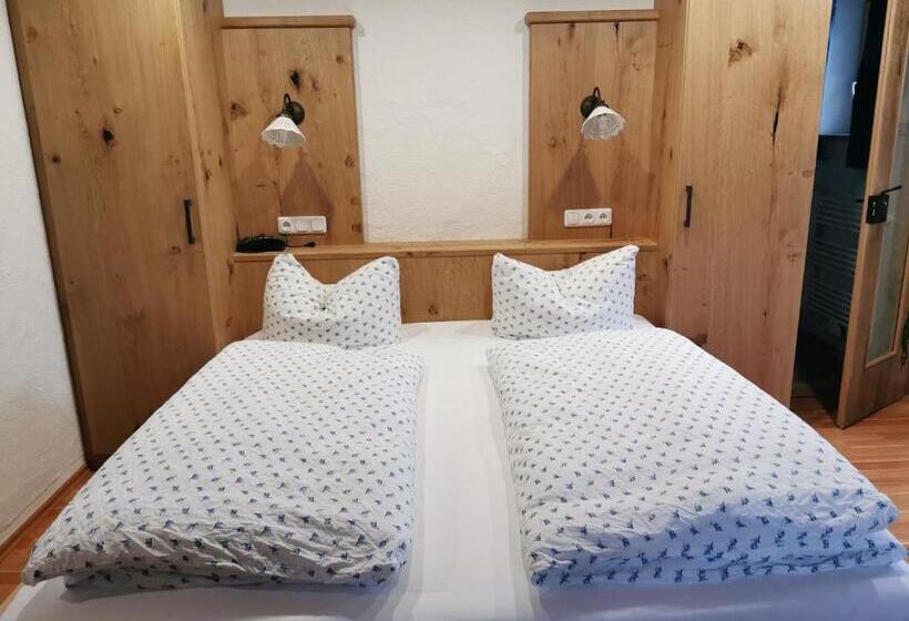 ペンション Gästehaus Obersulzberglehen