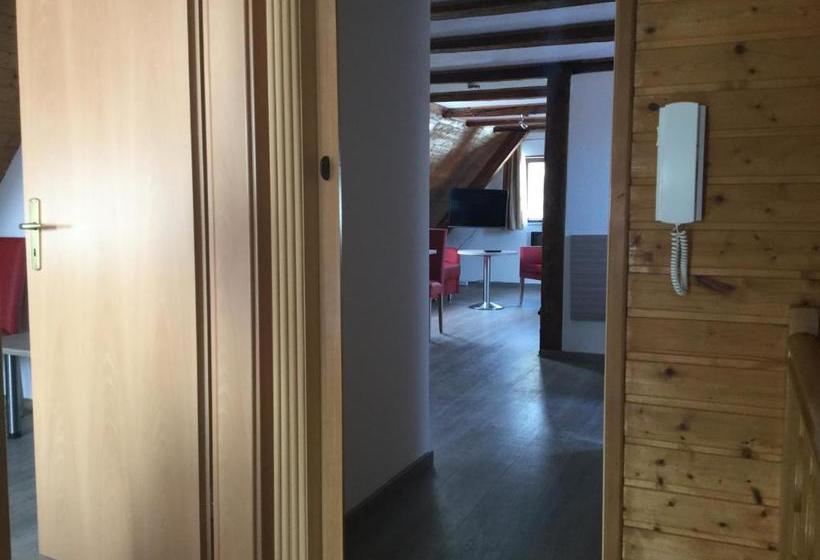 פנסיון Kulisse Apartments