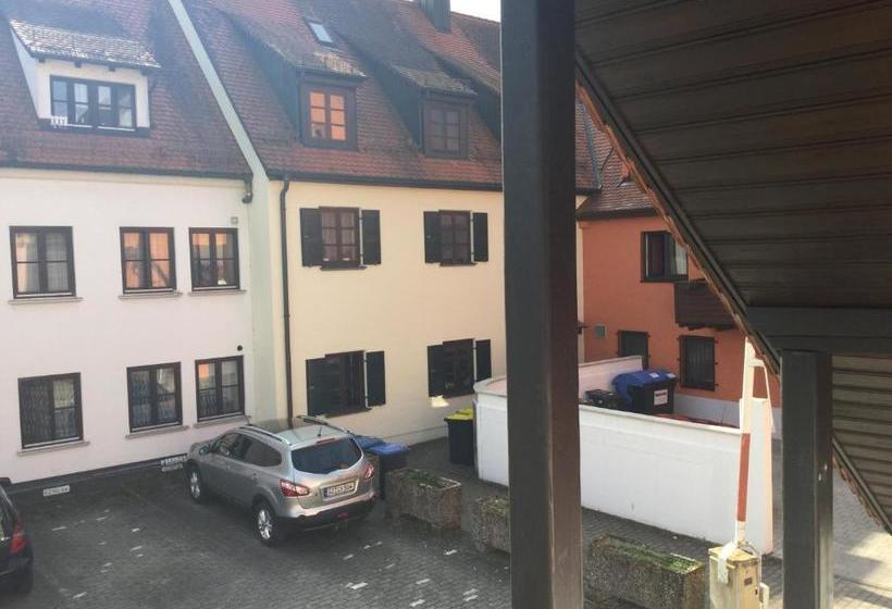 بنسيون Kulisse Apartments