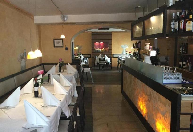 بنسيون Kulisse Apartments