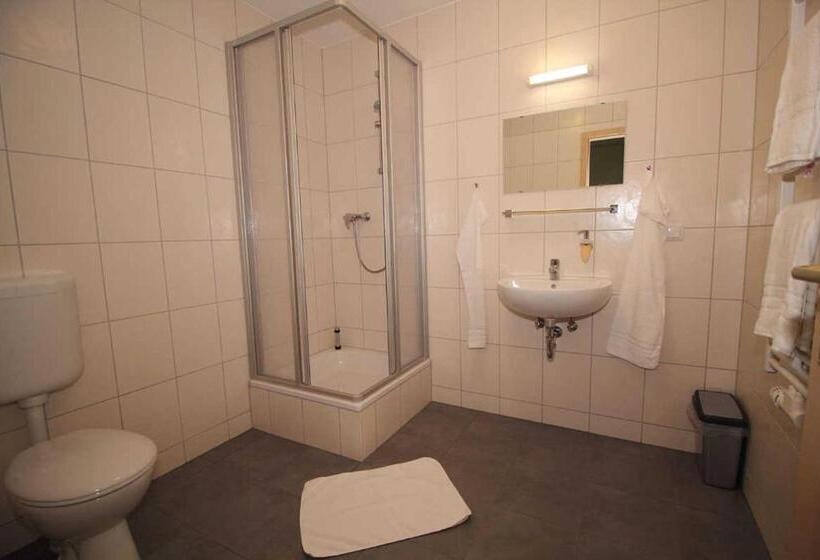 펜션 Kutterfisch Kajüten Direkt Im Stadthafen
