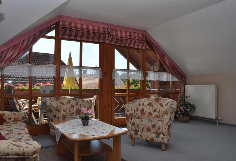 Пансион Landhaus Cornelia