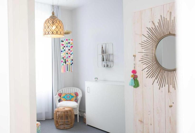 بنسيون Villa Westend