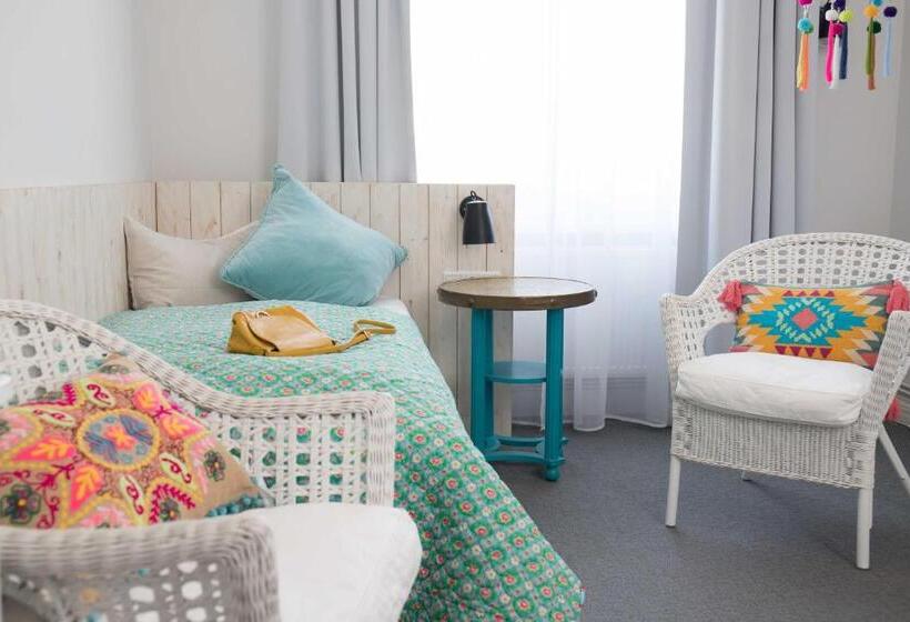 بنسيون Villa Westend