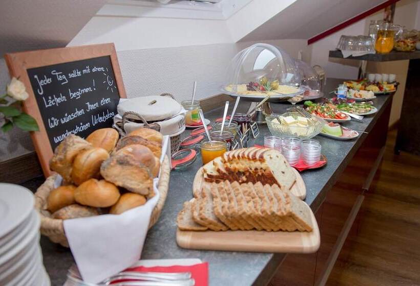 פנסיון Wein & Wohngut Paulushof