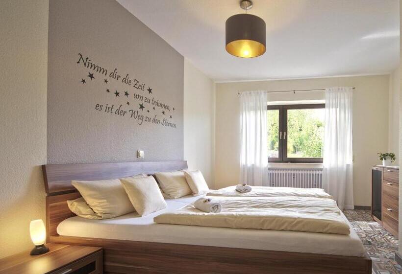 פנסיון Wein & Wohngut Paulushof