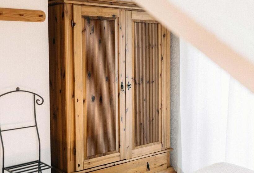 פנסיון Wein & Wohngut Paulushof